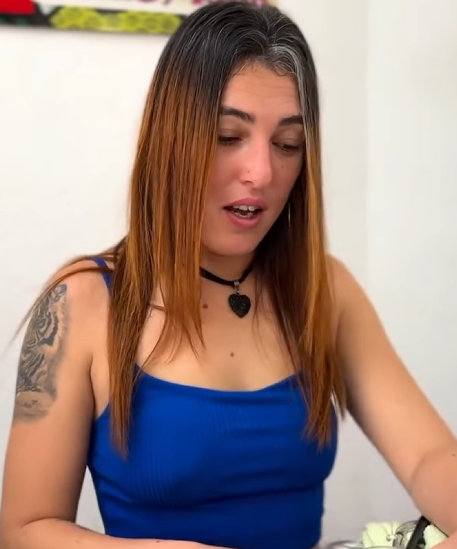 D0100005 Ele preferia comprar tudo para sua amante do que para sua esposa part2