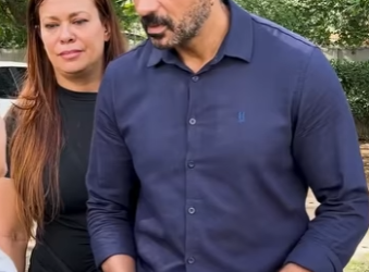 D1800007 Jovem descobre que sua MÃE é moradora de rua Olha o que ele fez! part2
