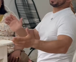 D2100003 Quando a mãe dela mais precisou, tentaram empurrar ela pra um asilo só part2