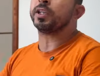 D2100002 Pra ajudar quem deu a vida por ele nunca tinha. Pra jogar e sair com o part2