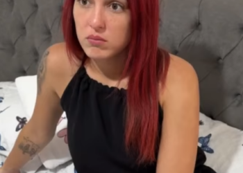 D0100001 Ele pede para a funcionária ser sua falsa esposa e você não vai acreditar no motivo part2