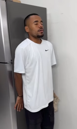 D2000010 Ela foi infiel ao marido policial part2