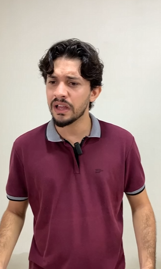 D1000014 Patrão chega em casa vê empregada comendo sentad part2