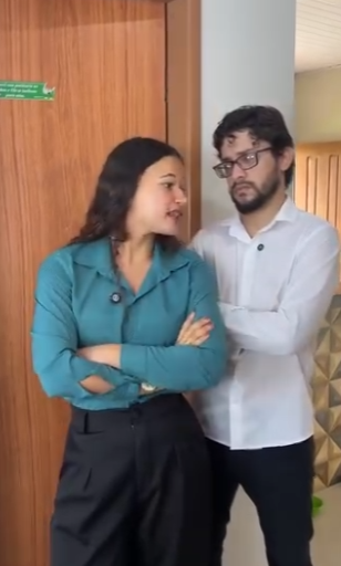 D1000011 Ela culpou funcioná part2