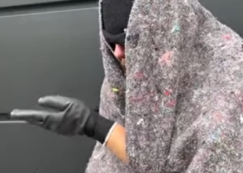D0100009 Sogra pega dinheiro do próprio filho para que el part2