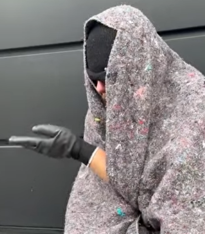 D0100009 Sogra pega dinheiro do próprio filho para que el part2