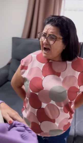 D1800016 Acabei de ter minha filha já estou passando raiv part2