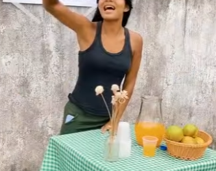 D1800007 Menina salvou vida dessa mulher GRÁVIDA por essa part2