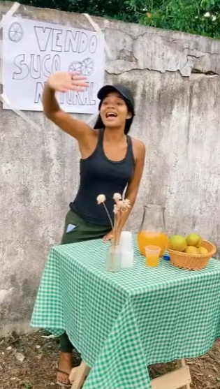 D1800007 Menina salvou vida dessa mulher GRÁVIDA por essa part2