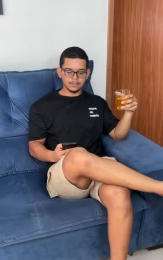 D1000026 Ela pensou que ia dar certo, mas isso aconteceu part2