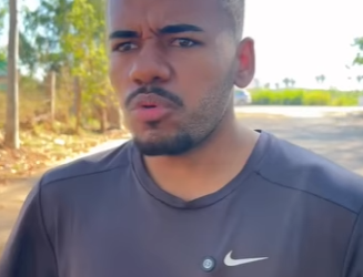 D2000003 Ela fazia isso com marido, mas ele descobriu tud part2