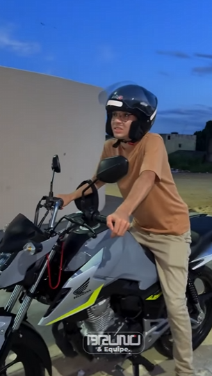 D1000008 Ele ia sair mas recebeu um aviso que mudou tudo part2
