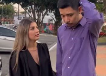 D0100007 Ela nunca imaginou que com uma pizza poderia descobrir a infidelidade do marido part2