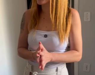 D0100006 Ela trouxe seu Pai para morar em casa e seu marido não gostou…part2