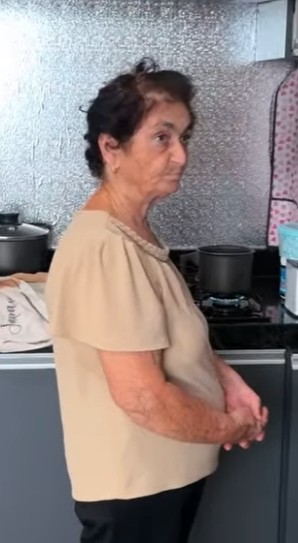 D1800007 Quando a decepção vem da propria familia e dificil demais… mas aconte part2