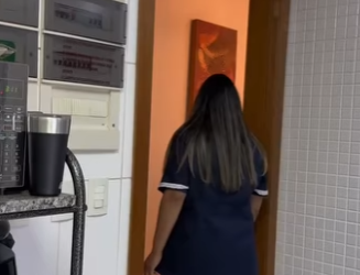 D2100005 Menino milionário trai a madrasta interessada part2